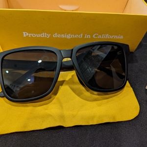 Sunski Couloir black polarized sunglasses EUC